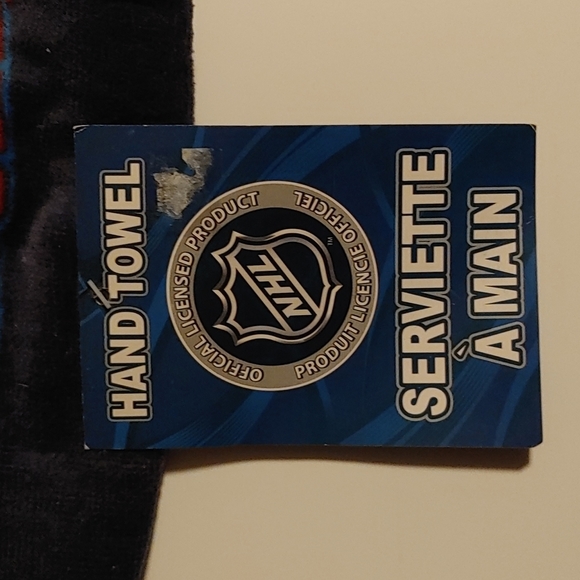 VANCOUVER Canucks hockey team Canada Hand Towel - Picture 5 of 6